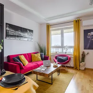 Luxury In Platinum Tower Warszawa
